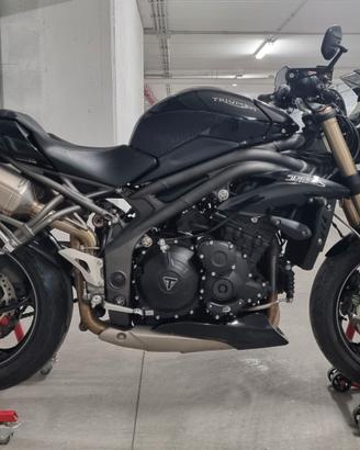 Triumph speed triple s 1050