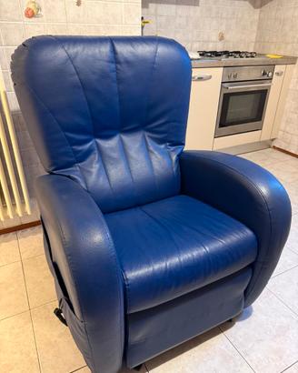 Poltrona Relax Elettrica Reclinabile Blu