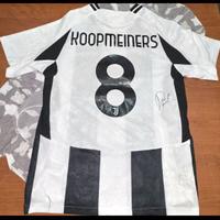 juventus autografata da Koopmeiners con video