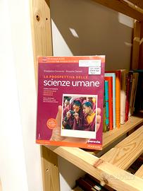 Libro scienze umane