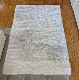 Tappeto bianco