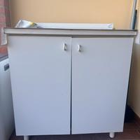 Mobiletto da esterno