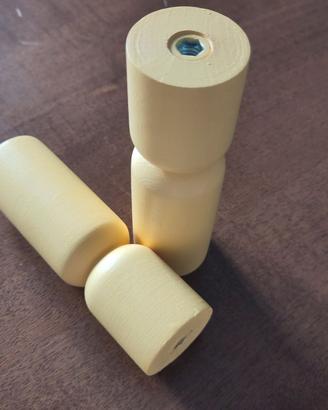 Piedini per mobili o divani