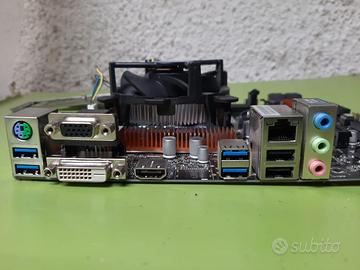 Scheda Madre Asrock B150 + i3 3.9GHz