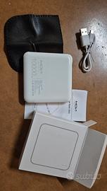 Power bank nuovo MOXNICE 1043 colore bianco 