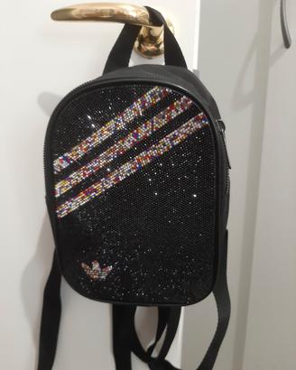 Zaino mini Adidas con strass colorati