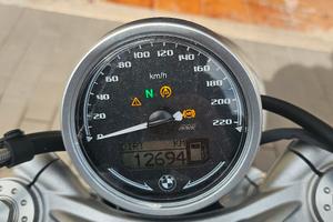 BMW nine T Scrambler option 719