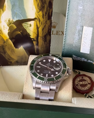ROLEX SUBMARINER REF.16610LV FULL SET 2010