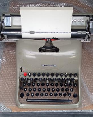 Macchina scrivere Olivetti lexicon 80