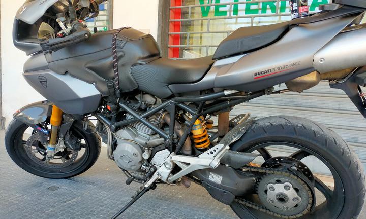 Ducati Multistrada 1100 S - 2007