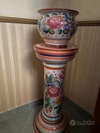 Vaso con colonna in ceramica Deruta