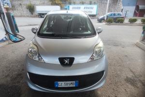 Peugeot 107 cambio automatico 