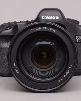 Canon EOS 5D + 24-105 f4.0 L IS USM