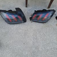 fari posteriori  o stop  per auto