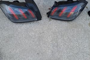 fari posteriori  o stop  per auto