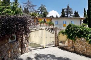 Villa Con Piscina e Giardino PSV/124