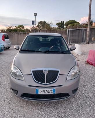 Lancia Ypsilon 1.2 neopatentati 135.000km