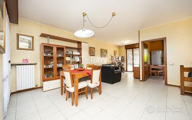 VILLA A BUSSERO