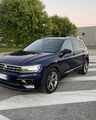 Volkswagen Tiguan 2.0 TDI R LINE SCR DSG BMT