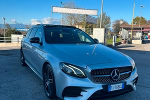 Mercedes-benz E 220 premium plus amg