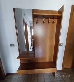 Mobile ingresso con specchio, panca e appendiabiti