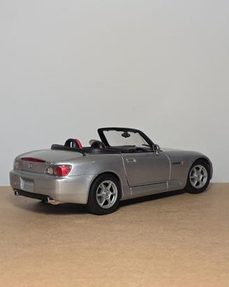 Modellino Honda 1/18
