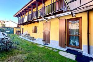 CASA SEMINDIPENDENTE A CUMIANA