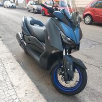 scooter xmax 