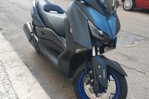 scooter xmax 
