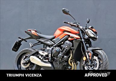 TRIUMPH Street Triple 765 R