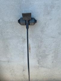 Paranco manuale con ruote.