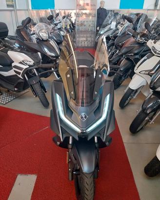 VOGE SFIDA SR3 300 EURO 3990.00
