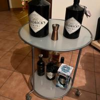 tavolino ikea con rotelle (2 ripiani)