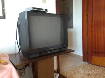 TV GRUNDING Monolith SuperColor Anni 80