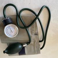 Misuratore pressione arteriosa