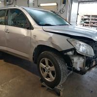 Toyota rav 4 2008- per ricambi