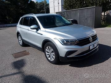 Volkswagen Tiguan 2.0 tdi Life 150cv dsg
