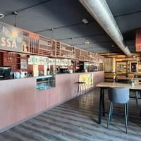 RISTORANTE/PIZZERIA/LONGUE BAR chiavi in mano