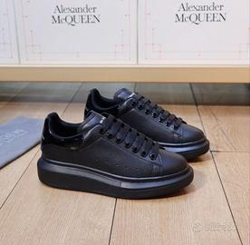 scarpe Alexander McQueen nere