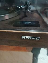 giradischi Rotel