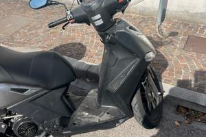Kymco agility 125 r16.  - 2010