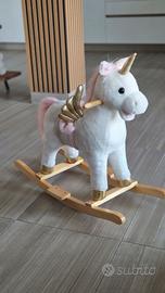 Dondolo Unicorno 