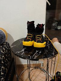 scarpe la sportiva numero 43 