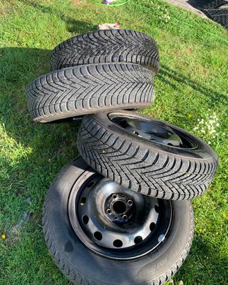 Cerchi e gomme Fiat da 15