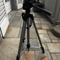 Cavalletto regolabile per reflex