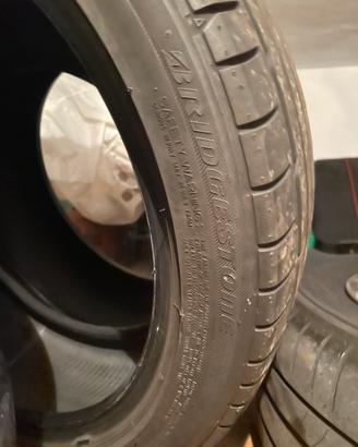 Gomme Bridgestone 205/45 R17 84W estive - 4