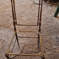 sedia antica di ottone 