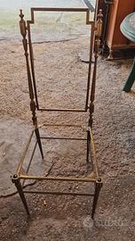 sedia antica di ottone 