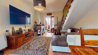 Muros. Soluzione indipendente con giardino