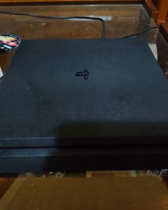 Ps4 slim 